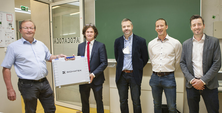 SIGMATEK equips the photovoltaics Laboratory at the Higher Engineering College (HTL) Salzburg